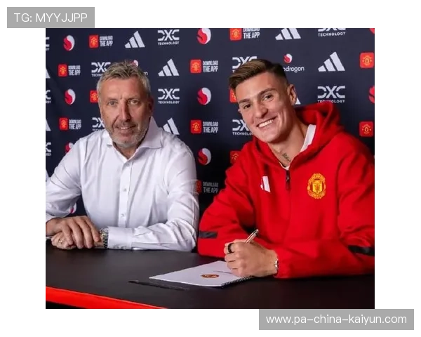 曼联与国家队围绕谢什科出现争议