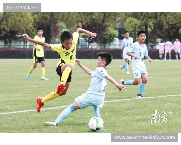 足球联赛在青训扶持中推进俱乐部与教育机构共建双轨培养体系,足球青少年培训协议补偿标准 足球联赛在青训扶持中推进俱乐部与教育机构共建双轨培养体系,足球青少年培训协议补偿标准